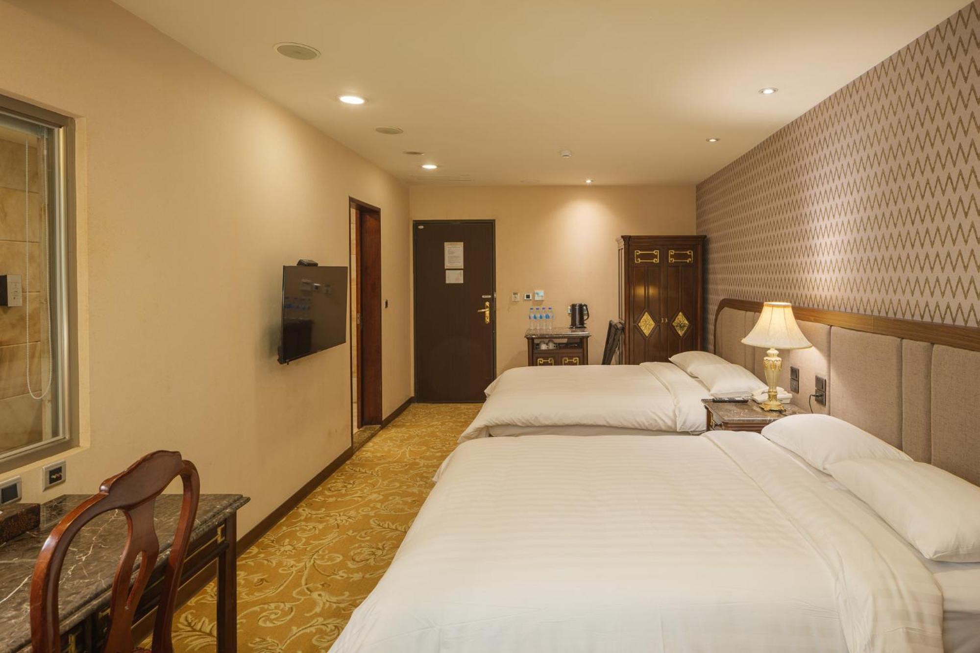 Grand Pleasure Spring Hotel Тайбэй Экстерьер фото